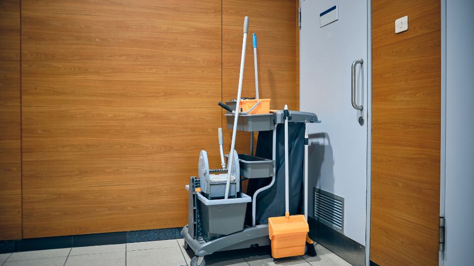 commercial cleaning companies ottawa